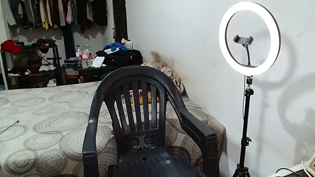 Snapshot of Leonino231 chatting on 28, 3, 2026 Leonino231 online show from 28, 3, 2026