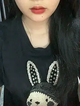 Snapshot of Linhtruong_ chatting on 2, 11, 2025 Linhtruong online show from 2, 11, 2025