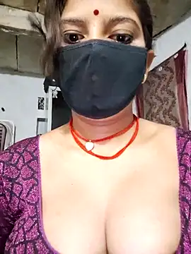 Snapshot of Daisygirl9 chatting on 5, 5, 2026 Daisygirl9 online show from 5, 5, 2026