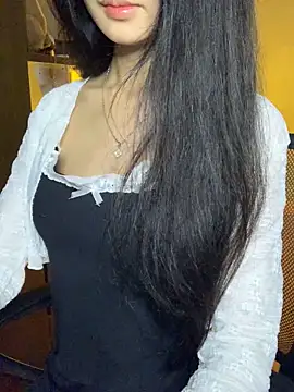 Snapshot of Nhinhi18 chatting on 12, 3, 2026 Nhinhi18 online show from 12, 3, 2026