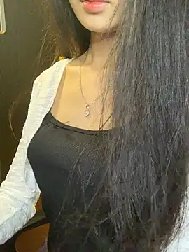 Snapshot of Nhinhi18 chatting on 11, 4, 2026 Nhinhi18 online show from 11, 4, 2026