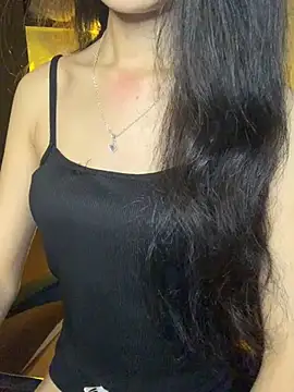 Snapshot of Nhinhi18 chatting on 25, 7, 2026 Nhinhi18 online show from 25, 7, 2026