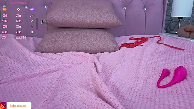 Snapshot of Rebekah_Mercer chatting on 21, 3, 2026 Rebekah Mercer online show from 21, 3, 2026