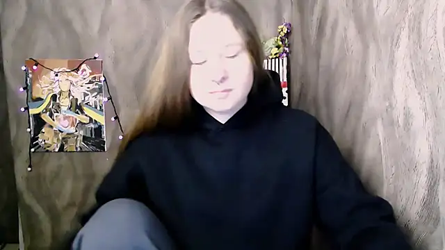 Snapshot of Linda_S_ chatting on 2, 10, 2025 Linda S online show from 2, 10, 2025