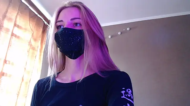 Snapshot of Iris_lave chatting on 19, 9, 2025 Iris lave online show from 19, 9, 2025