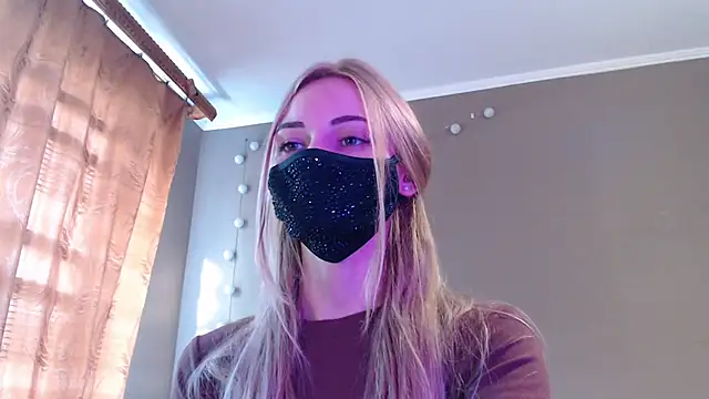 Snapshot of Iris_lave chatting on 20, 9, 2025 Iris lave online show from 20, 9, 2025