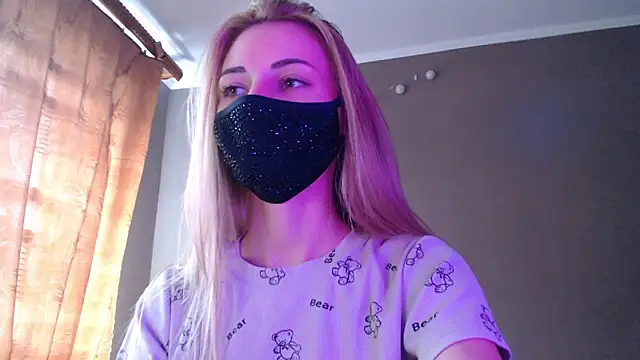 Snapshot of Iris_lave chatting on 25, 9, 2025 Iris lave online show from 25, 9, 2025