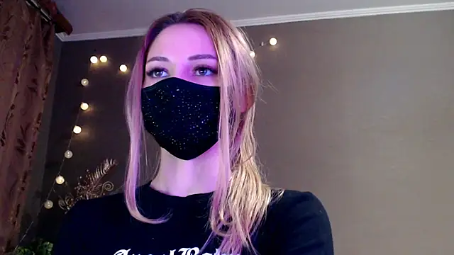 Iris lave online show from 25, 3, 2026