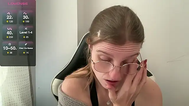 Snapshot of BustyKellyXXX chatting on 9, 1, 2026 BustyKellyXXX online show from 9, 1, 2026