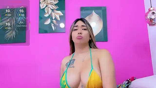 Snapshot of Testingdaddyy chatting on 1, 10, 2025 Testingdaddyy online show from 1, 10, 2025