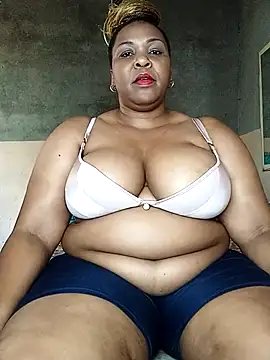 Snapshot of Moretl chatting on 8, 2, 2026 Moretl online show from 8, 2, 2026