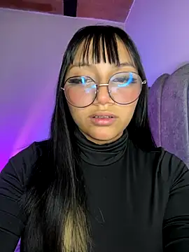 Maddy w online show from 10, 9, 2025