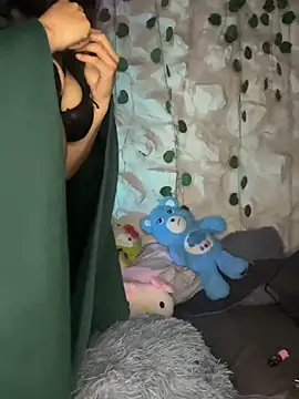 Maddy w online show from 20, 2, 2026