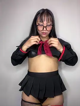 Snapshot of Maddy_w chatting on 16, 4, 2026 Maddy w online show from 16, 4, 2026