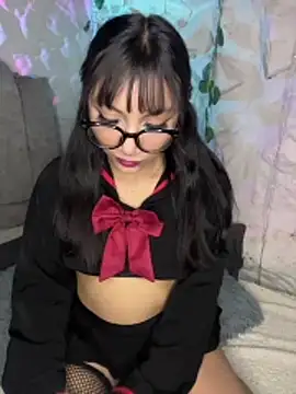Snapshot of Maddy_w chatting on 19, 7, 2026 Maddy w online show from 19, 7, 2026