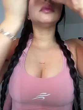 Snapshot of lucy_grey25 chatting on 9, 2, 2026 lucy grey25 online show from 9, 2, 2026
