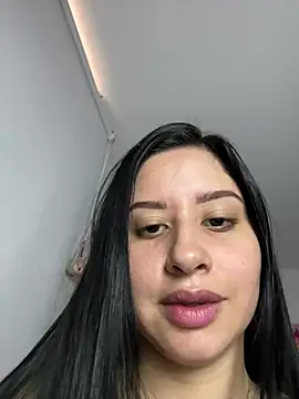 Snapshot of lucy_grey25 chatting on 1, 3, 2026 lucy grey25 online show from 1, 3, 2026