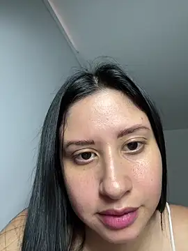 Snapshot of lucy_grey25 chatting on 11, 3, 2026 lucy grey25 online show from 11, 3, 2026