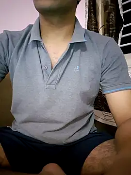 Snapshot of project085 chatting on 8, 9, 2025 project085 online show from 8, 9, 2025