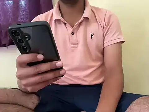 Snapshot of project085 chatting on 27, 9, 2025 project085 online show from 27, 9, 2025