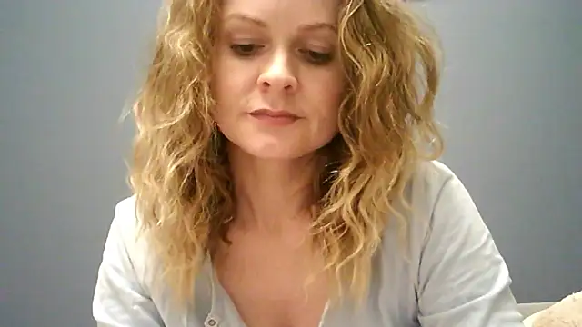 Ginger-bb online show from 2, 11, 2025