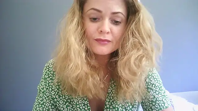 Ginger-bb online show from 25, 6, 2026