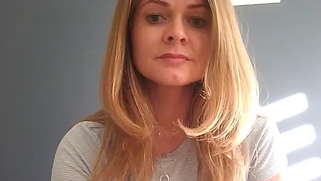 Ginger-bb online show from 30, 6, 2026
