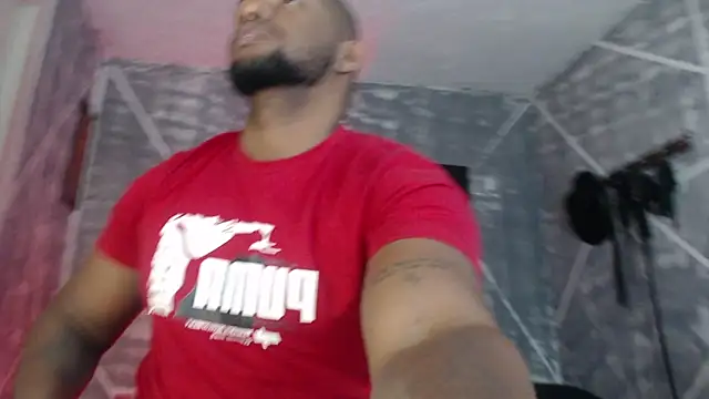 Snapshot of big_blackmen19 chatting on 28, 11, 2025 big blackmen19 online show from 28, 11, 2025