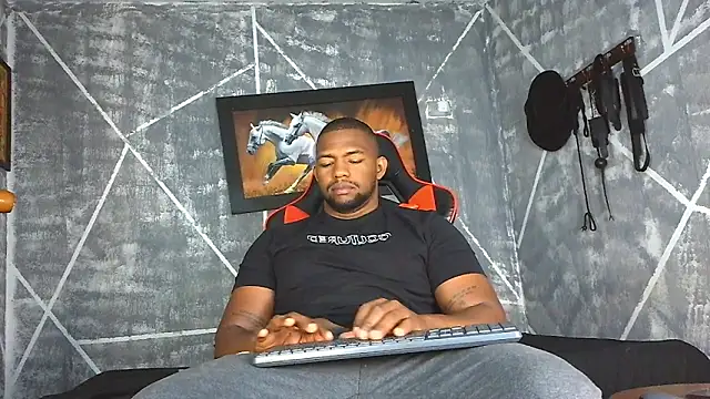 Snapshot of big_blackmen19 chatting on 28, 3, 2026 big blackmen19 online show from 28, 3, 2026