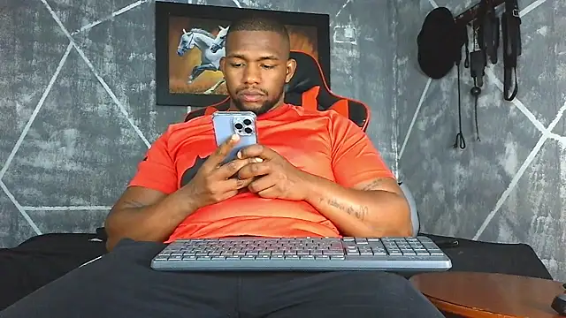 Snapshot of big_blackmen19 chatting on 1, 4, 2026 big blackmen19 online show from 1, 4, 2026