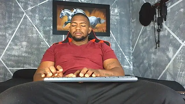 Snapshot of big_blackmen19 chatting on 8, 4, 2026 big blackmen19 online show from 8, 4, 2026