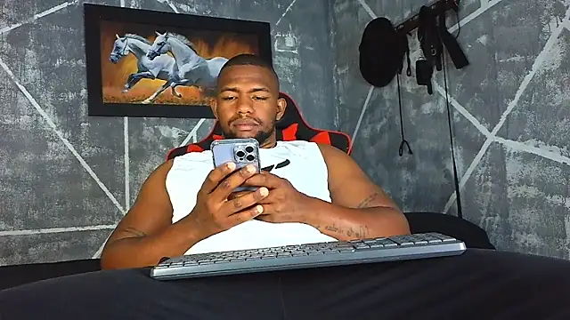 Snapshot of big_blackmen19 chatting on 13, 4, 2026 big blackmen19 online show from 13, 4, 2026