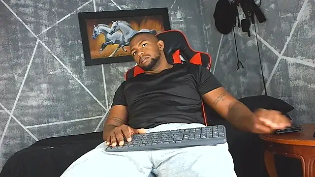 Snapshot of big_blackmen19 chatting on 15, 4, 2026 big blackmen19 online show from 15, 4, 2026