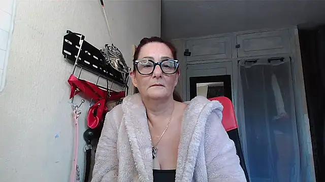 Mistress-Ivy51 online show from 1, 11, 2025