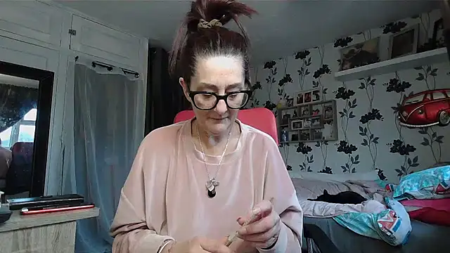 Snapshot of Mistress-Ivy51 chatting on 2, 2, 2026 Mistress-Ivy51 online show from 2, 2, 2026