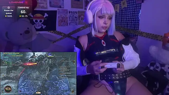 Snapshot of PixelKitty_ chatting on 5, 4, 2026 PixelKitty online show from 5, 4, 2026