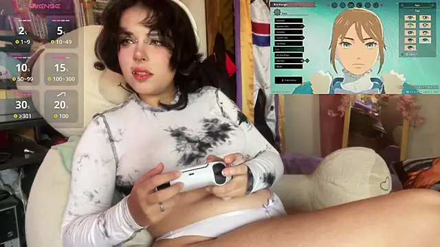 Snapshot of PixelKitty_ chatting on 12, 7, 2026 PixelKitty online show from 12, 7, 2026