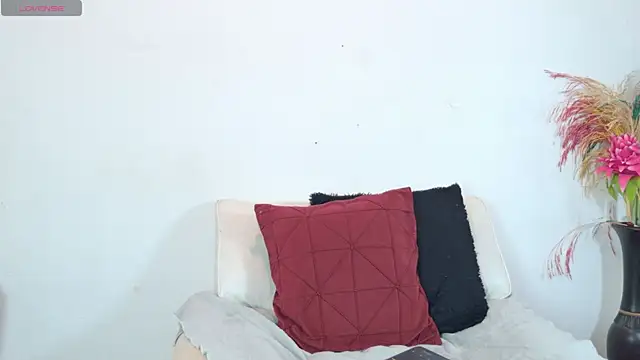 aly n sebas online show from 2, 4, 2026