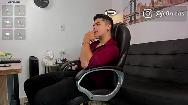  Juanes online show from 26, 10, 2025