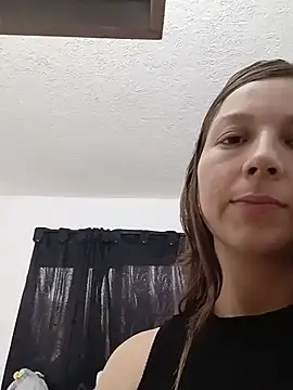 Snapshot of Arianna_Moss chatting on 20, 6, 2026 Arianna Moss online show from 20, 6, 2026