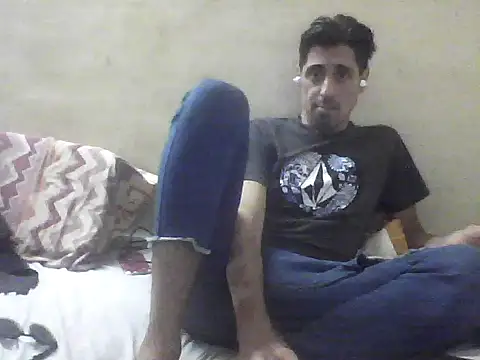 Snapshot of fleky chatting on 12, 4, 2026 fleky online show from 12, 4, 2026
