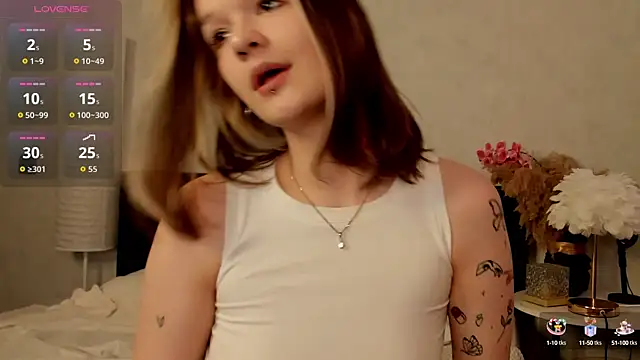 Kati Li online show from 19, 9, 2025