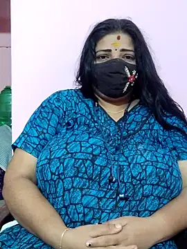 Snapshot of lathikaqueentamil chatting on 21, 9, 2025 lathikaqueentamil online show from 21, 9, 2025