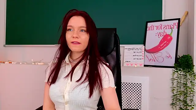 Snapshot of NoraHaynes chatting on 28, 4, 2026 NoraHaynes online show from 28, 4, 2026