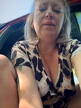 Milena-MilfaXXX online show from 21, 5, 2026