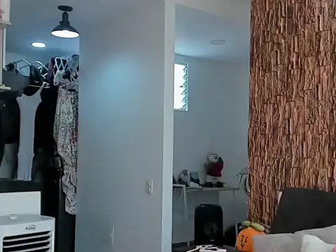 lia rip01 online show from 30, 10, 2025