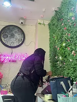 Snapshot of hotadhara01 chatting on 4, 2, 2026 hotadhara01 online show from 4, 2, 2026