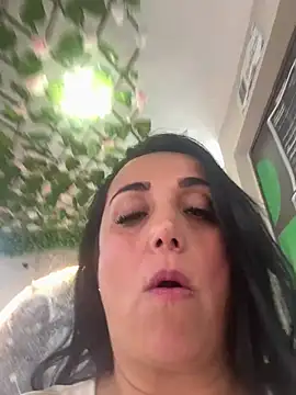 Snapshot of hotadhara01 chatting on 5, 2, 2026 hotadhara01 online show from 5, 2, 2026