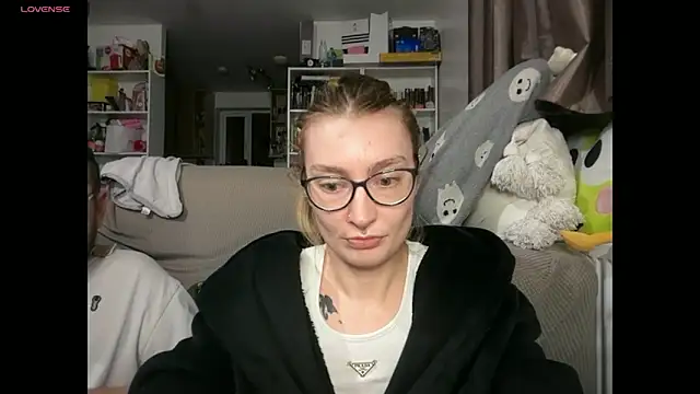 harleyblair online show from 4, 3, 2026