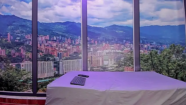 Snapshot of little_daicel chatting on 21, 4, 2026 little daicel online show from 21, 4, 2026